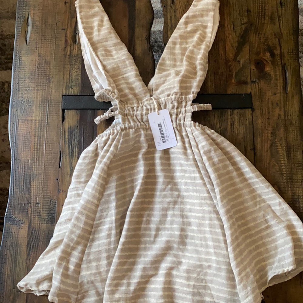 L’ATISTE women’s dress